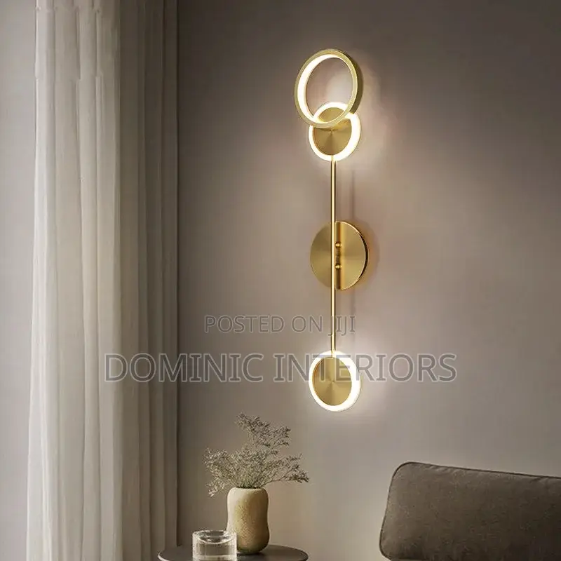 Acrylic Art Round Gold Lights