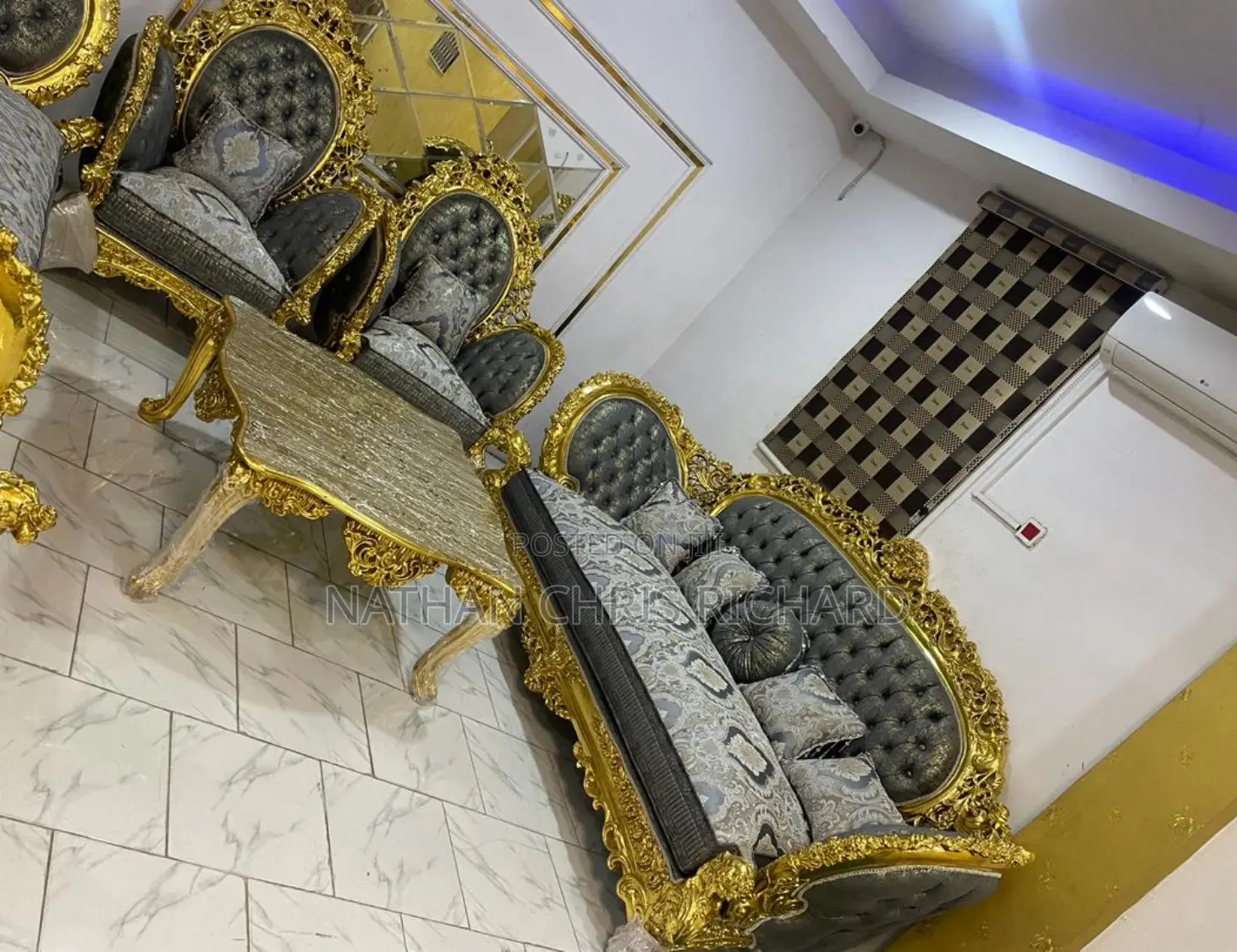 High Quality Royal Sofa