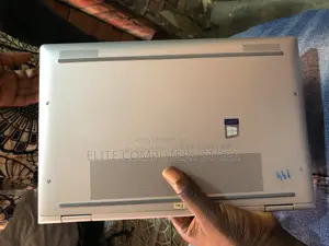 Laptop HP EliteBook 1040 G3 8GB Intel Core I5 SSD 256GB