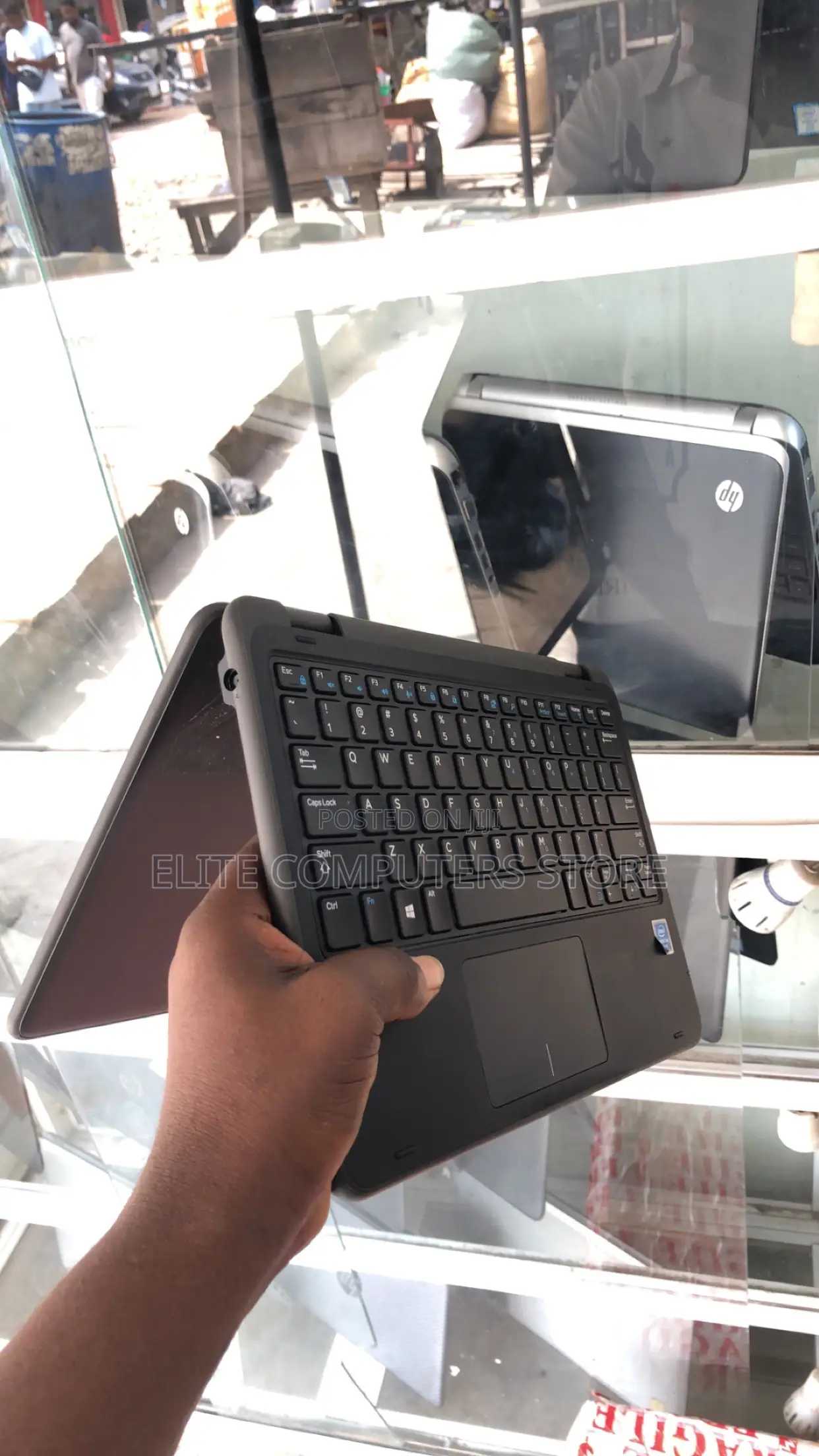 Laptop Dell Latitude 3189 4GB Intel Pentium SSD 128GB