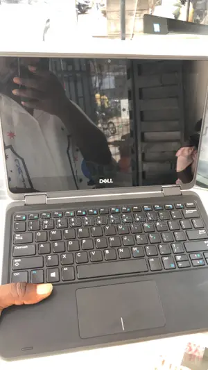 Laptop Dell Latitude 3189 4GB Intel Pentium SSD 128GB