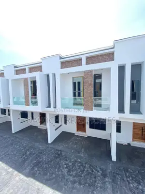 4bdrm Duplex in Lekki Phase 2 for sale