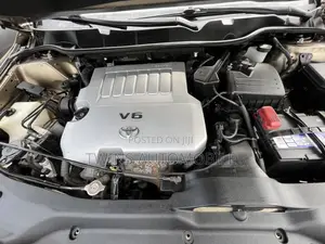 Toyota Venza V6 AWD 2011 Brown