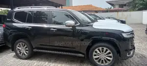 New Toyota Land Cruiser 2023 Black