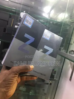 New Samsung Galaxy Z Flip 3 256 GB Black