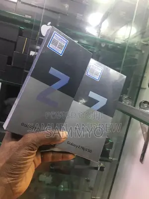 New Samsung Galaxy Z Flip 3 256 GB Black