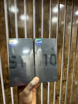 New Samsung Galaxy S10 Plus 128 GB Black