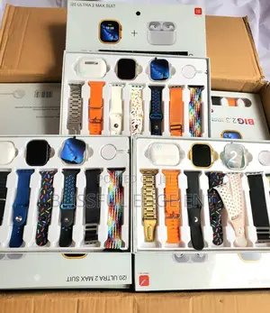 Photo - I20 ULTRA MAX SUIT Smart Watch With 7 Straps and Airpod Pro