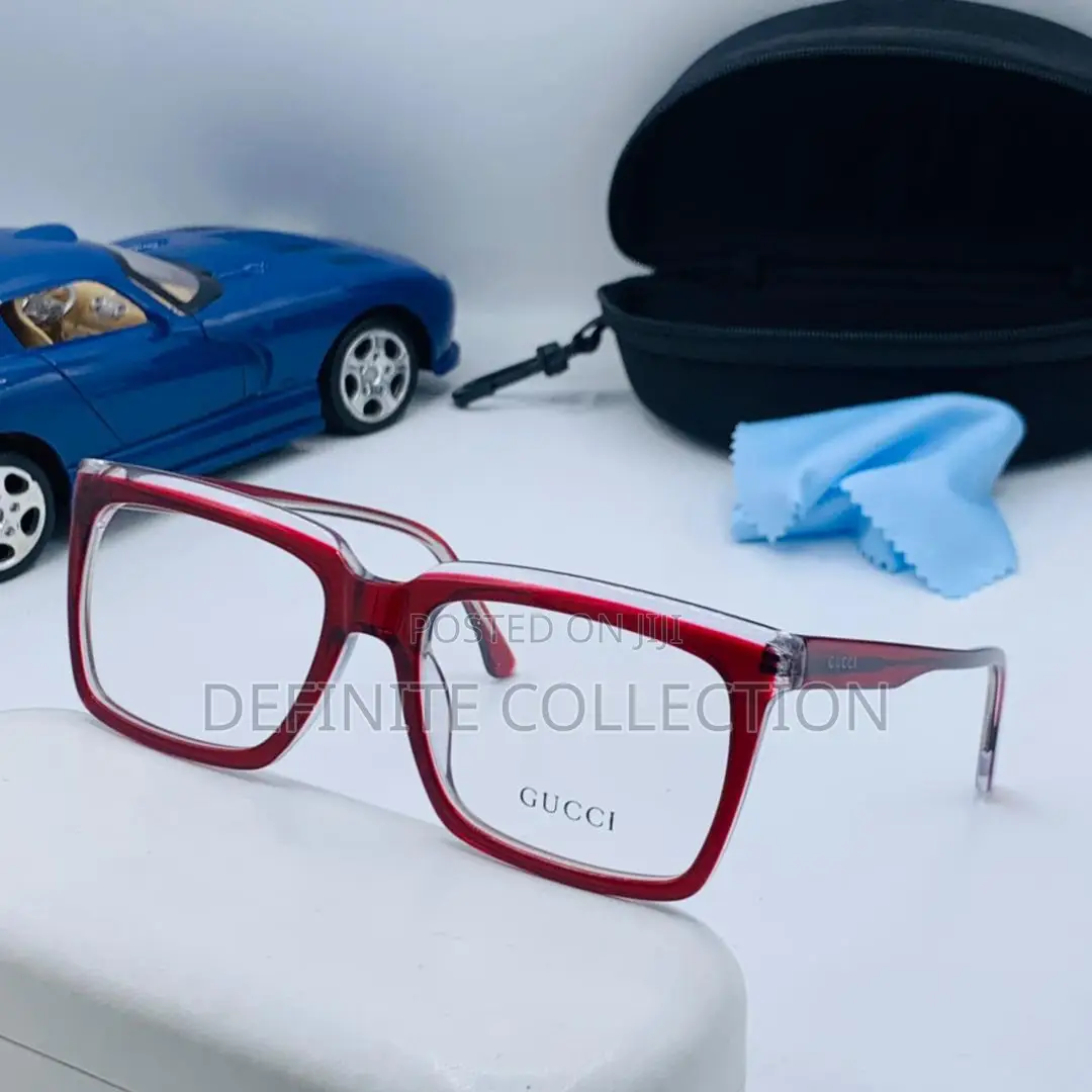 GUCCI Luxury Glass