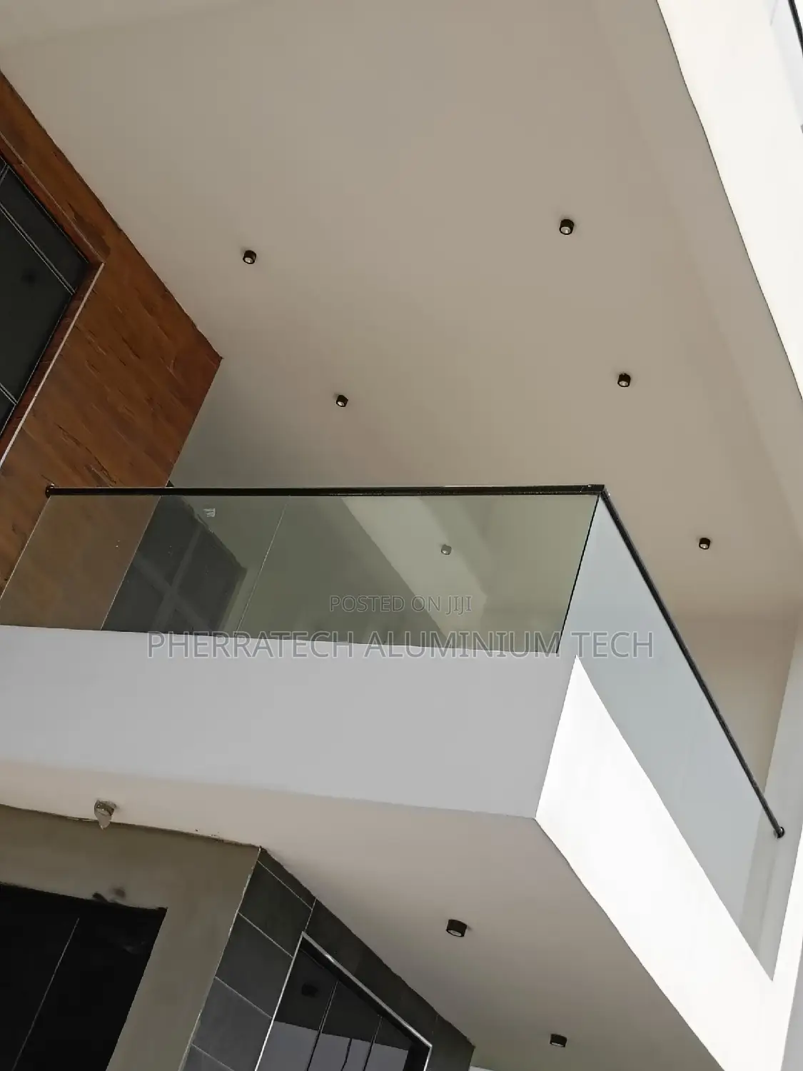 Framelessglass10mmtampered