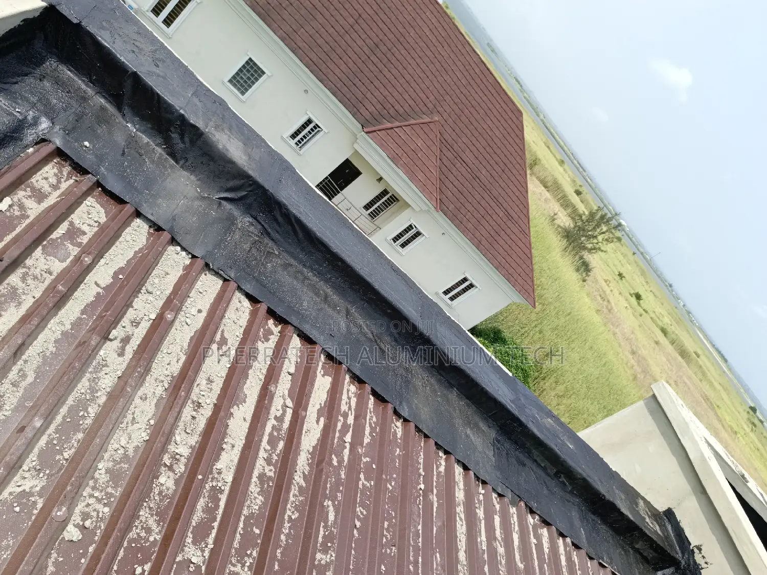 Roof Gutter Felting