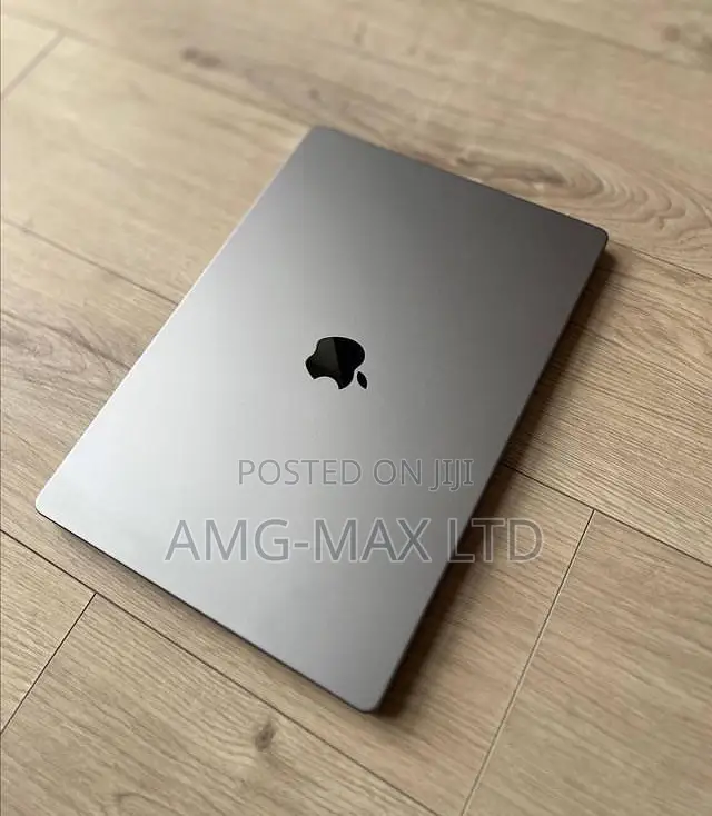 Laptop Apple MacBook Pro 2021 M1 32GB Apple M1 Pro SSD 1T