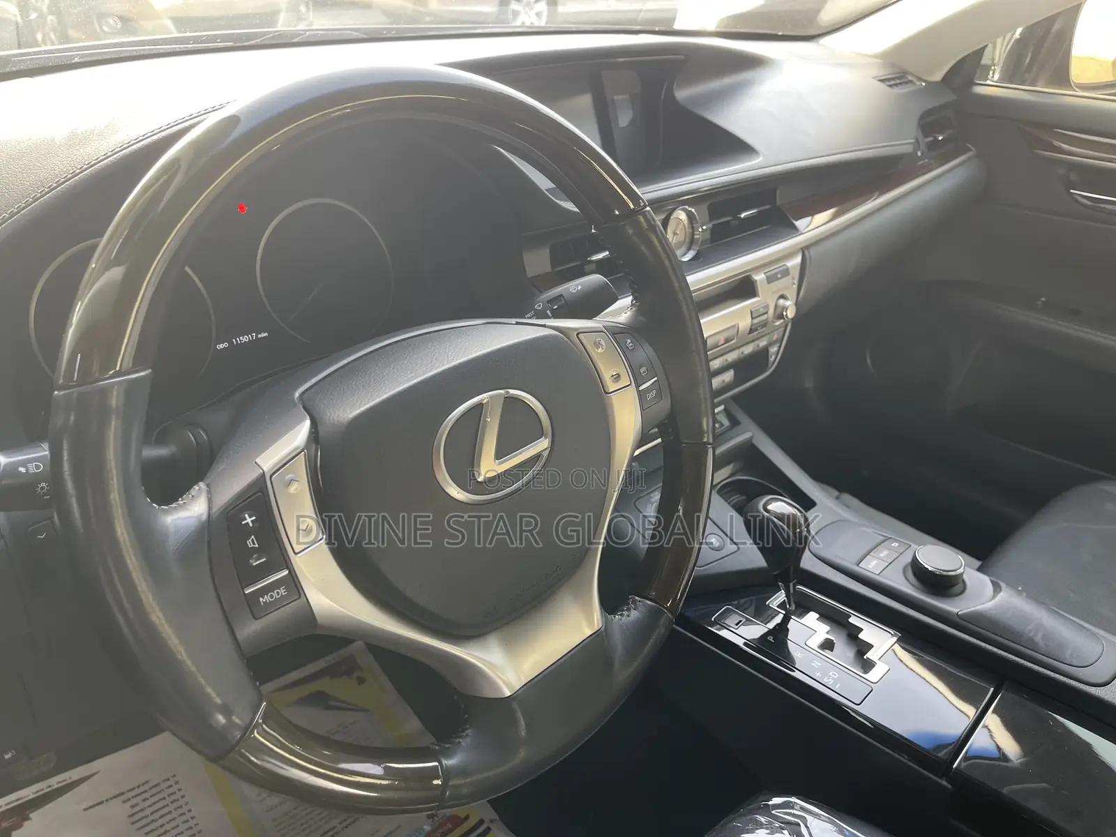 Lexus ES 2016 Black