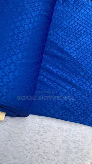 4 Yards of High Quality Senator Material
