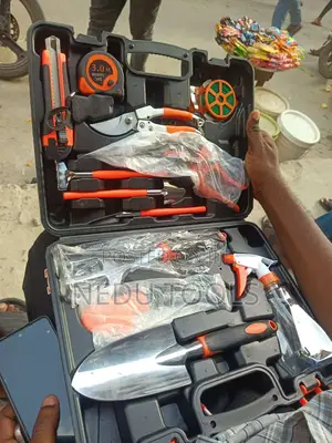 Garden Tools Box