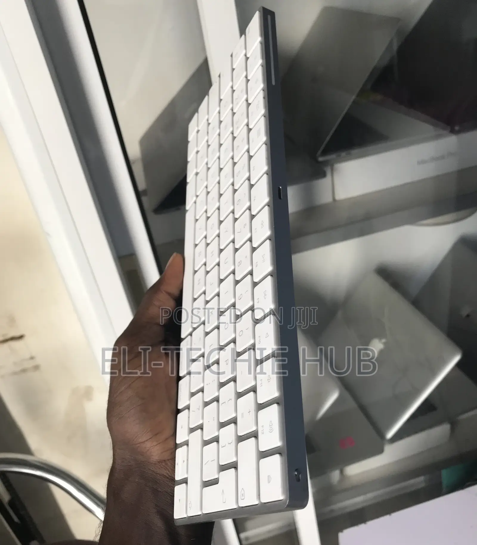 Apple Magic 2 Keyboard Wireless