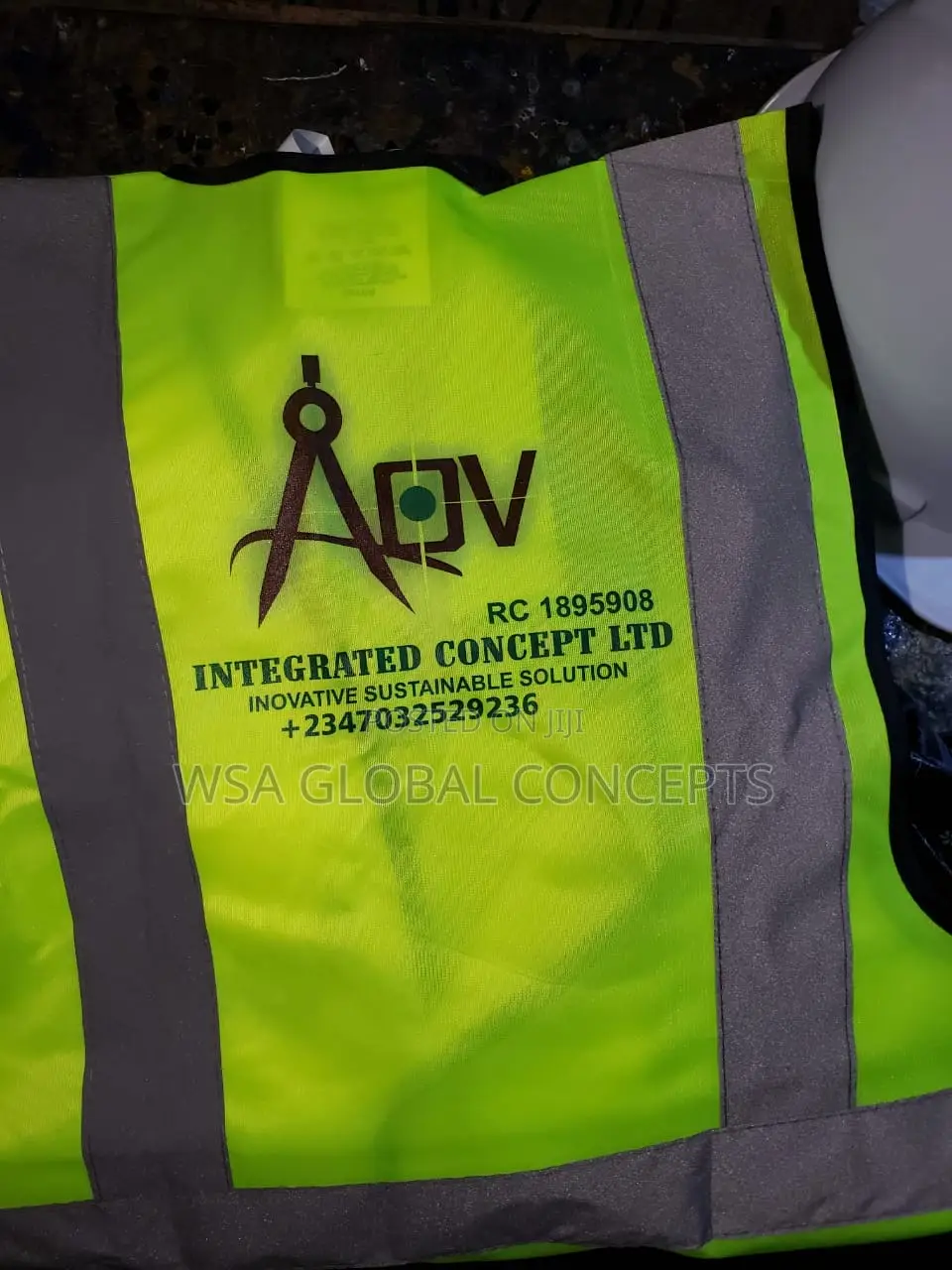 Reflective Jacket With Customizing