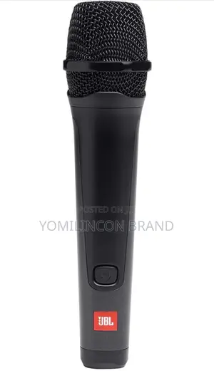 JBL PMB100 Wired Dynamic Vocal Mic With Cable, Black