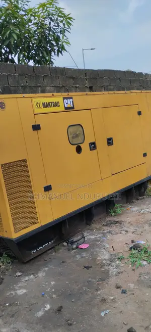 250kva U.K Used Caterpillar Soundproof Generator
