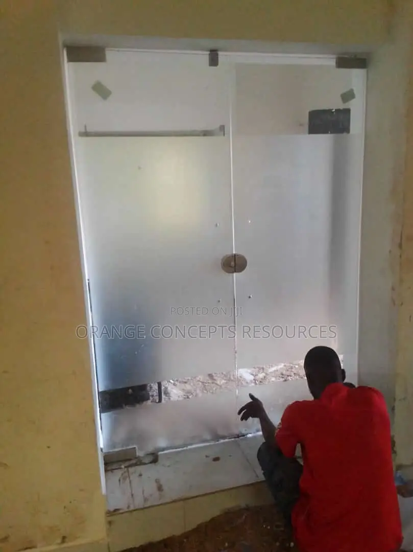 Double Swing Door