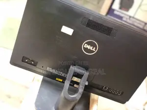 Desktop Computer Dell Inspiron 3000 8GB Intel Core I5 HDD+SSD 500GB