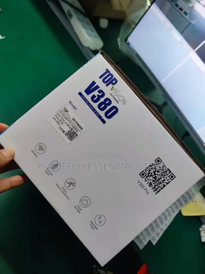 Solar Powered PTZ Camera Dual Lens