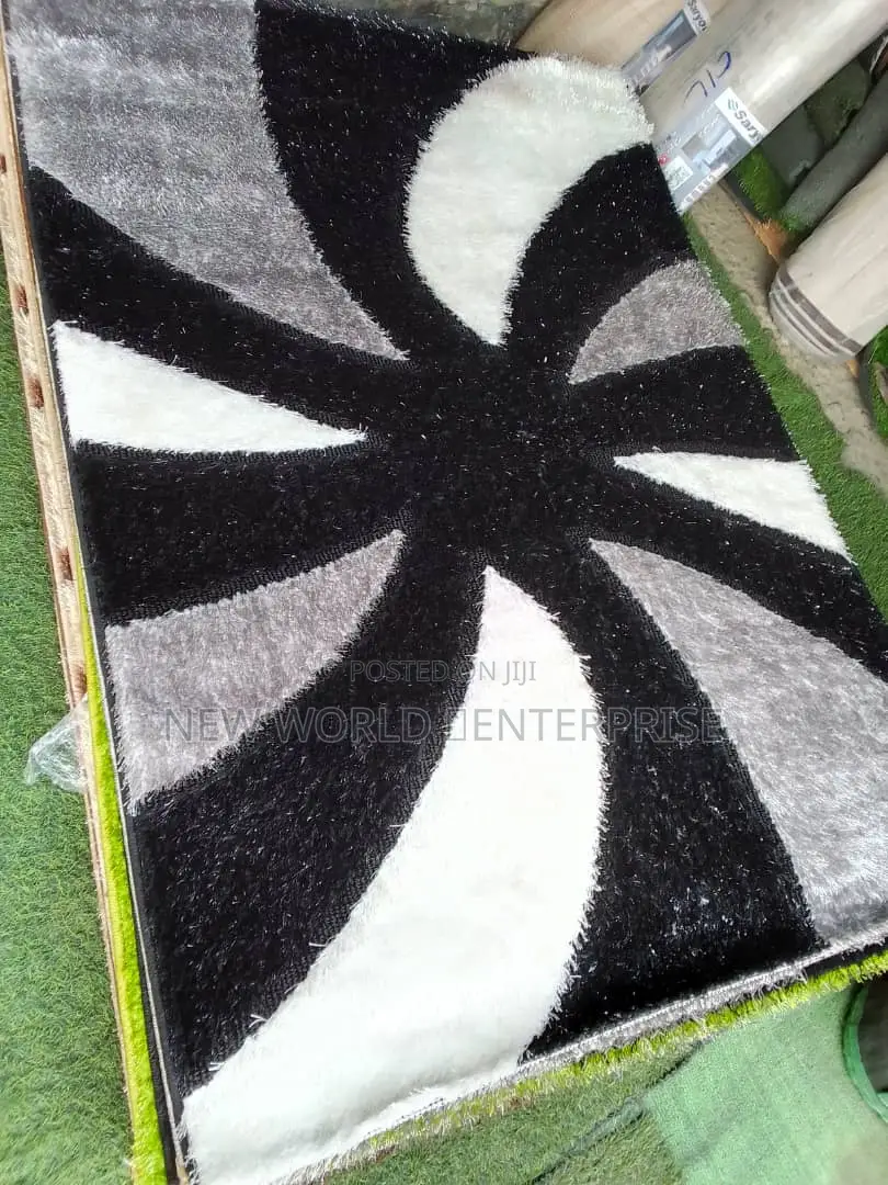 Turkish Shaggy Centre Rug