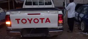 Toyota Hilux Upgrade Form 207 to 2016