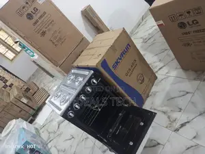 Skyrun 4 Burner Gas Cooker With Oven