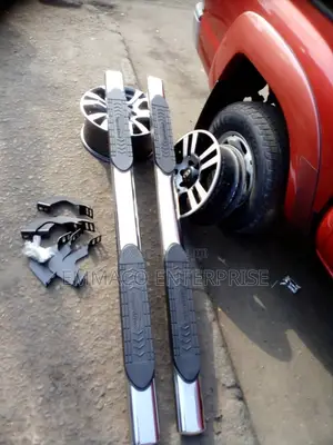 Side Step for Tacoma and Tundra