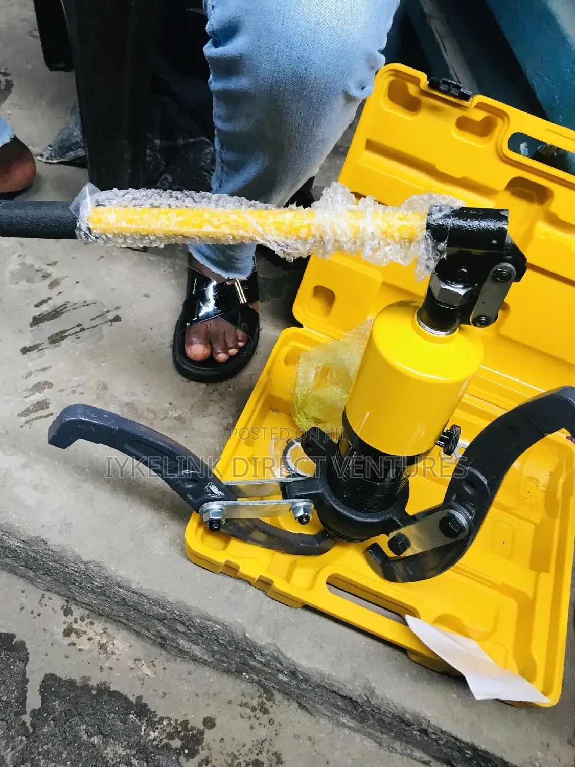 Hydraulic Puller