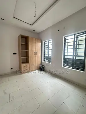3bdrm Duplex in Ajah for sale