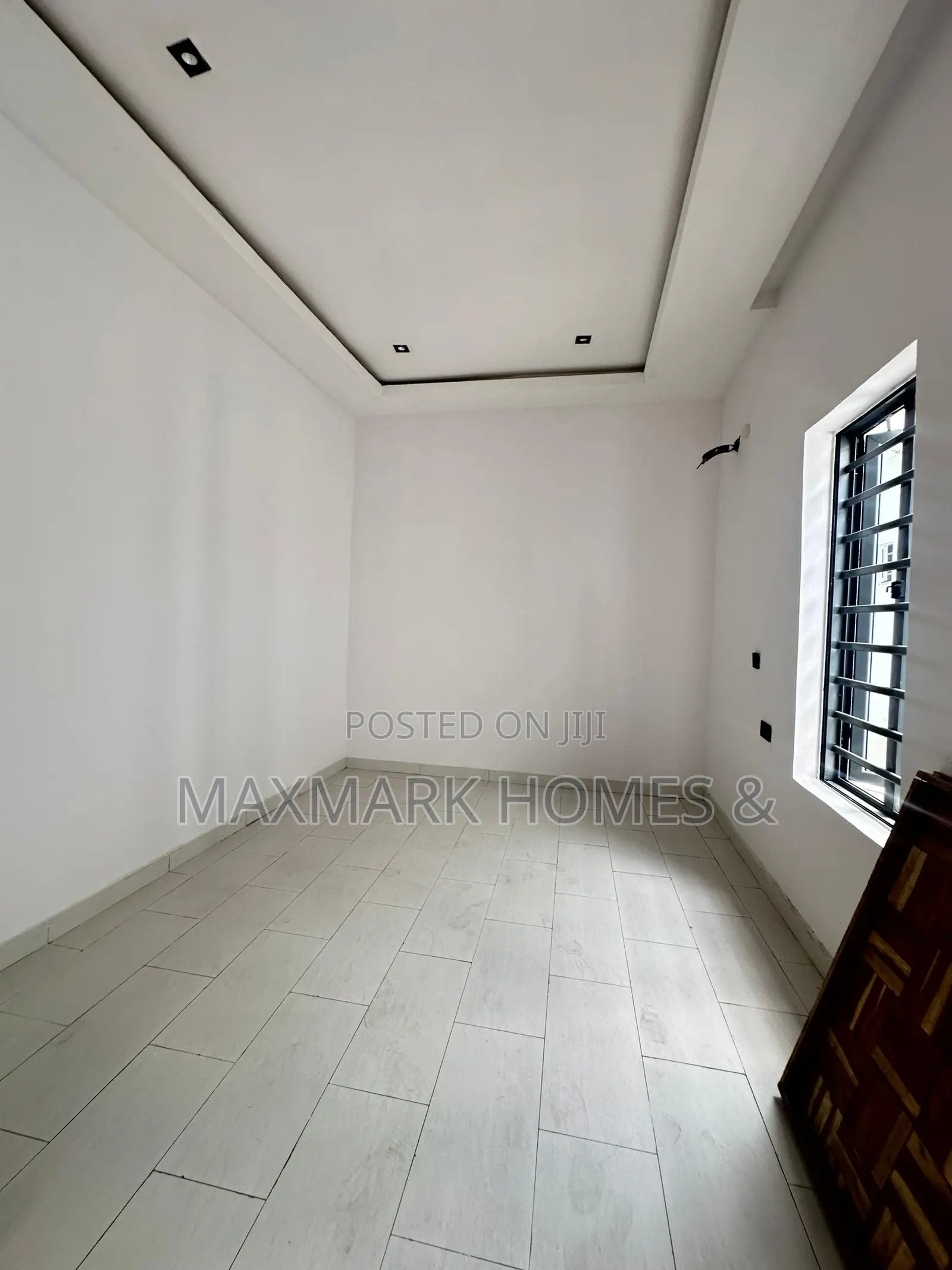 3bdrm Duplex in Ajah for sale