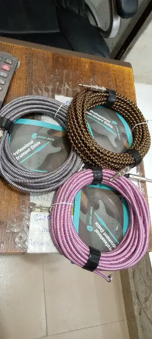 Jack to Jack Guitar Cable 10 Meters