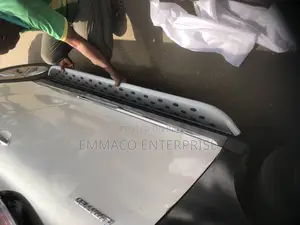Side Step for Any Kinds of Jeep Available