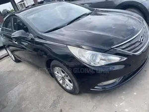 Hyundai Sonata 2013 Black