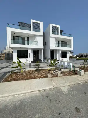 5bdrm Duplex in Ikate for sale