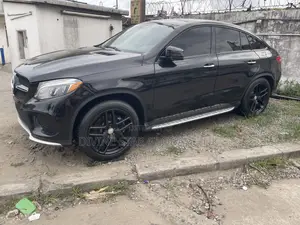 Mercedes-Benz GLE-Class 2016 Black