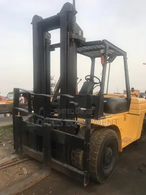 Photo - Forklift for Hiring