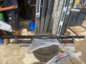 Off-Road Side Step for Tacoma and Tundra