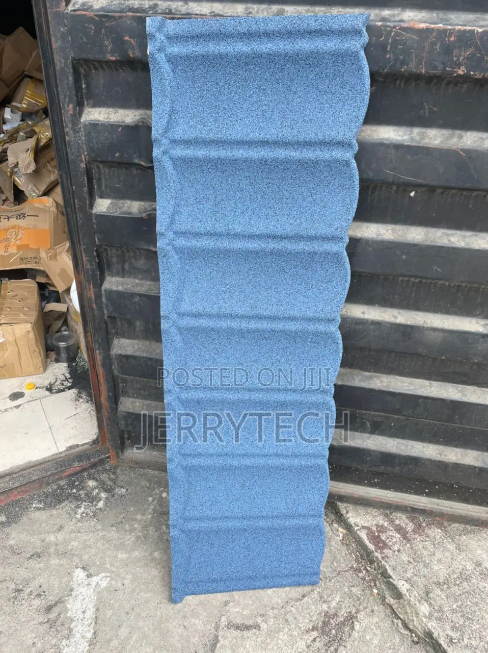 Solid Blue Bond