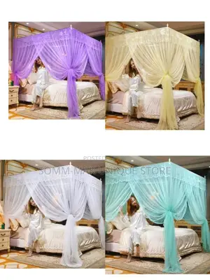 Non Classic Canopy 7 X 7 Mosquito Net With Poles Accessorie