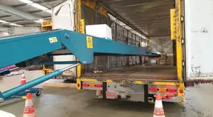 Truck Loading Conveyor and Plane Cargo Loader