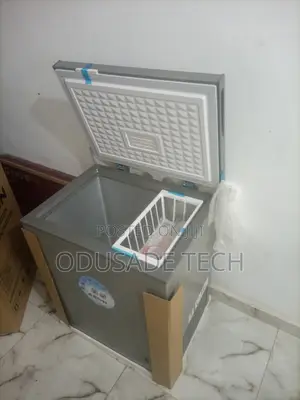 Fast Freezing Aeon 150 Litres Freezer Acf150gk