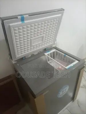 Fast Freezing Aeon 150l Freezer Acf150gk