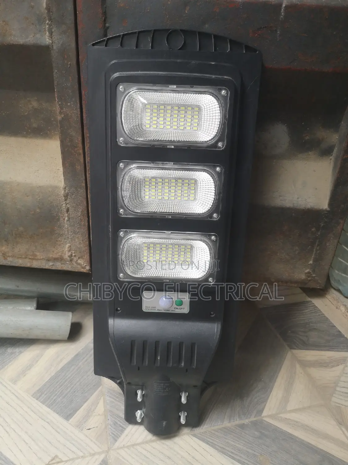 3eyes 300watts Solar Street Light