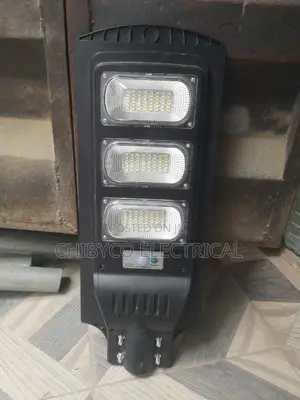 3eyes 300watts Solar Street Light