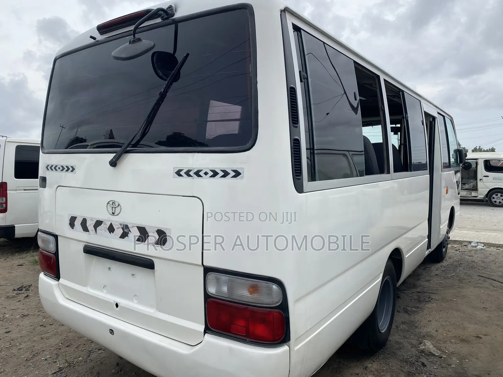 Toyota Coaster 2011 White