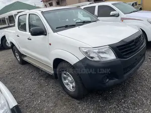 Toyota Hilux 2.7 VVT-i 4X4 SRX 2010 White