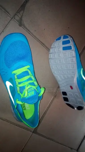 Nike Jugging Size 44 Nd 45 Canvas
